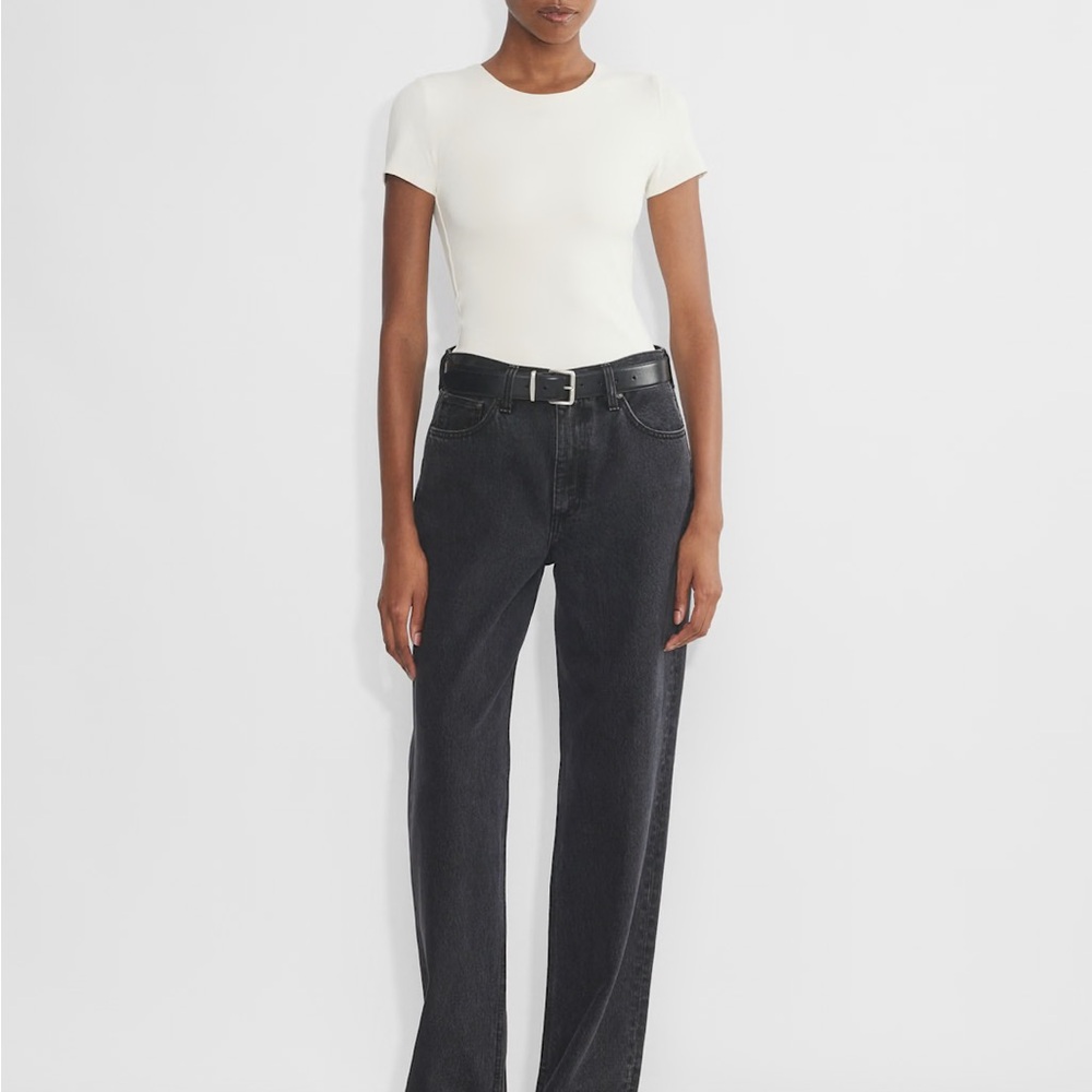 BNWT Aritzia Original Contour Crew Hip T-shirt size L in white birch